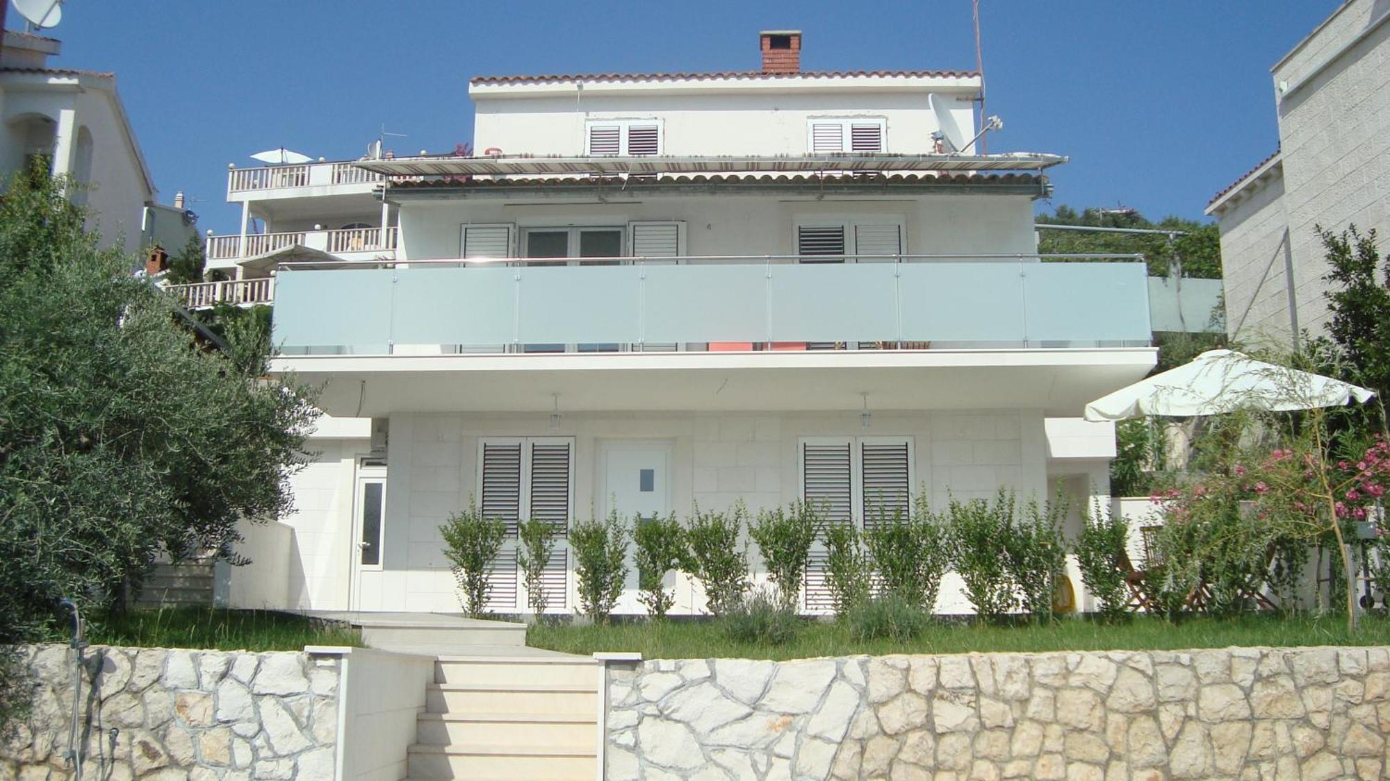 Apartments Niana With Heated Seawater Swimingpool Donji Okrug  Eksteriør bilde